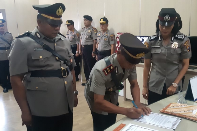 Kapolres Karo Pimpin Sertijab Pejabat Utama dan Tiga Kapolsek