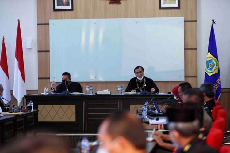 Bupati Pakpak Bharat Gelar Rapat Perdana Bersama OPD