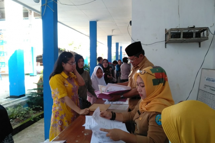 Hari Pertama PPDB di Mulai