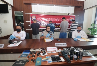 Dalami Kasus Penipuan Polda Kepri Amankan 18 Unit Mobil