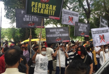 Polrestabes Medan Amankan Aksi Unjuk Rasa Tolak Habib M Rizieq