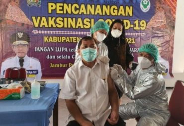 Ini Cerita Bupati Karo Usai Jalani Vaksinasi