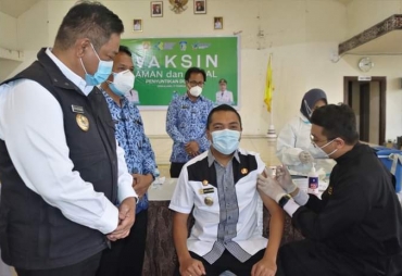 Pemkab Dairi Lakukan Penyuntikan Vaksinasi Covid-19 Tahap Kedua