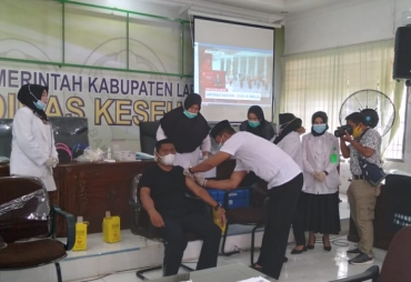 Dinkes Labuhanbatu Distribusikan Vaksin Tahap Dua
