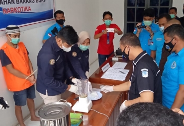 BNN Batu Bara Musnakan Barang Bukti Shabu dan Pil Ekstasi