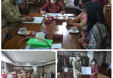 Bupati dan KPUD Karo Tandatangani MoU Terkait Data Kependudukan