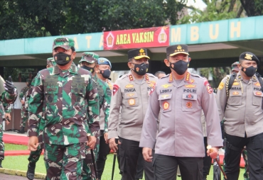 Kapolri dan Panglima TNI Tinjau Percepatan Vaksinasi Sumut