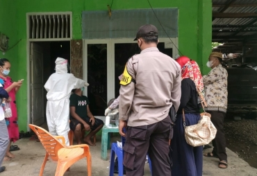 Laksanakan Contact Tracing Kapolres BS Ingatkan Pentingnya Prokes