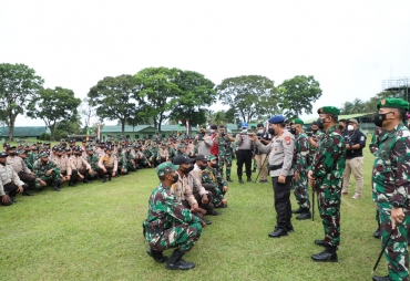 Kapolda Sumut Tutup Pelatihan Integrasi Siswa TNI-Polri di RindamI/BB