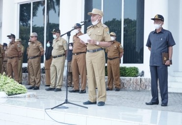 Bupati Asahan Saat Pimpin Apel Gabungan