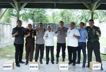 Forkopimda Asahan Lakukan Tembak Meriah