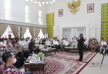 Bupati Karo Bersama 4 Kabupaten Lain Hadiri Undangan Gubsu
