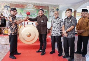 Pemkab Asahan Serahkan Bantuan Alat Musik Gamelan ke DPD PKB Pujakesuma