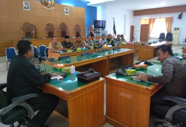 Dewan Lanjutkan Hearing Terkait Limbah PT.SIL