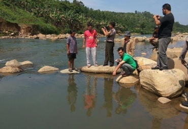 Sopir Tambang Tewas Mengapung di Sungai