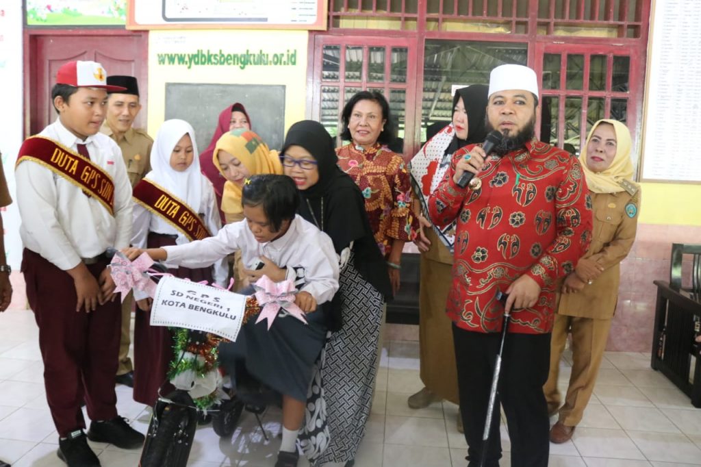 Walikota Helmi Kunjungi SLB Amal Mulia