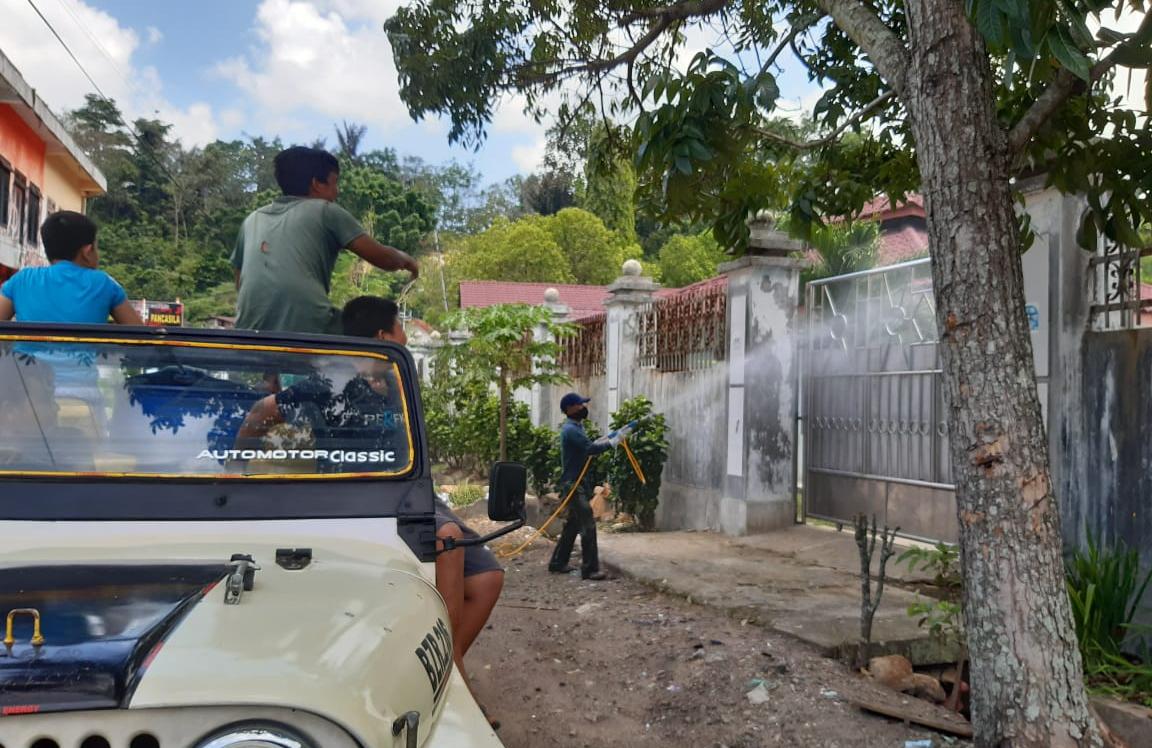 Antisipasi Corona Warga di Sidimpuan Lakukan Disinfektan Mandiri