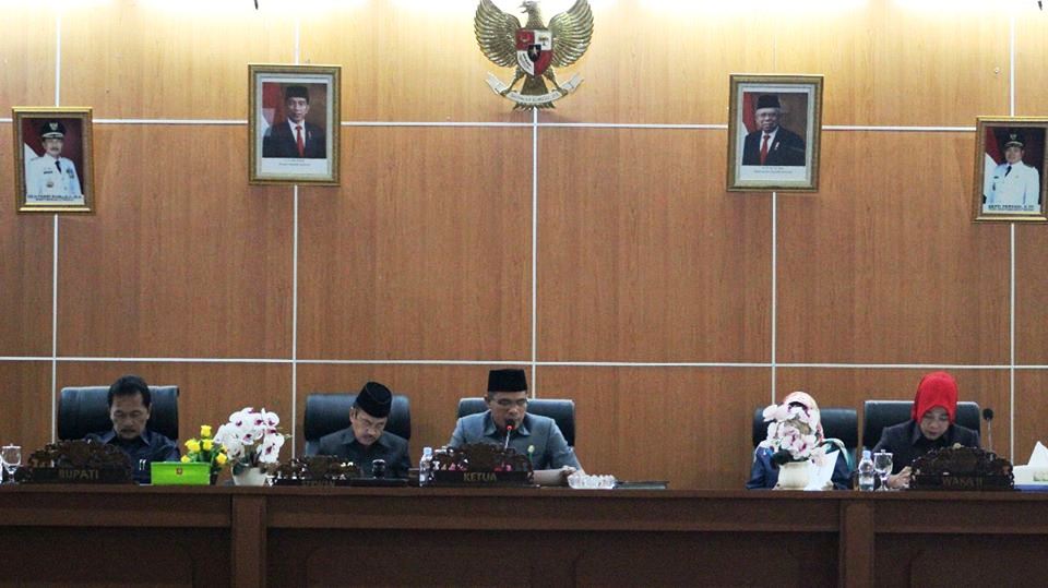 DPRD Benteng Bahas Raperda Air Minum dan Perangkat Desa