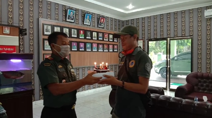 Dandim 0209 LB ucapkan Ulang Tahun Kepada Wartawan Mitra Kodim