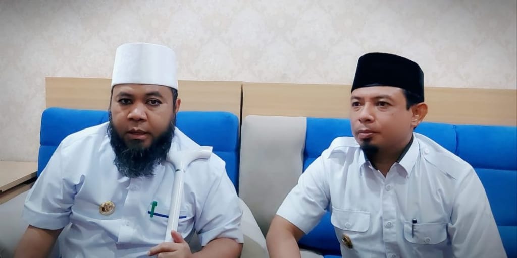 MUI Izinkan Warga Shalat Berjama'ah di Masjid Walikota Intruksikan Semprot Disinfektan