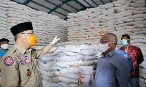 Jangan Gagal Paham Berikut Penerima Prioritas Beras Bantuan Gubernur Rohidin