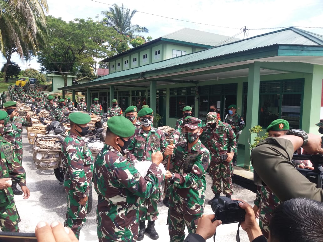 Danrem 031/WB Kunker ke Makodim 0313/KPR