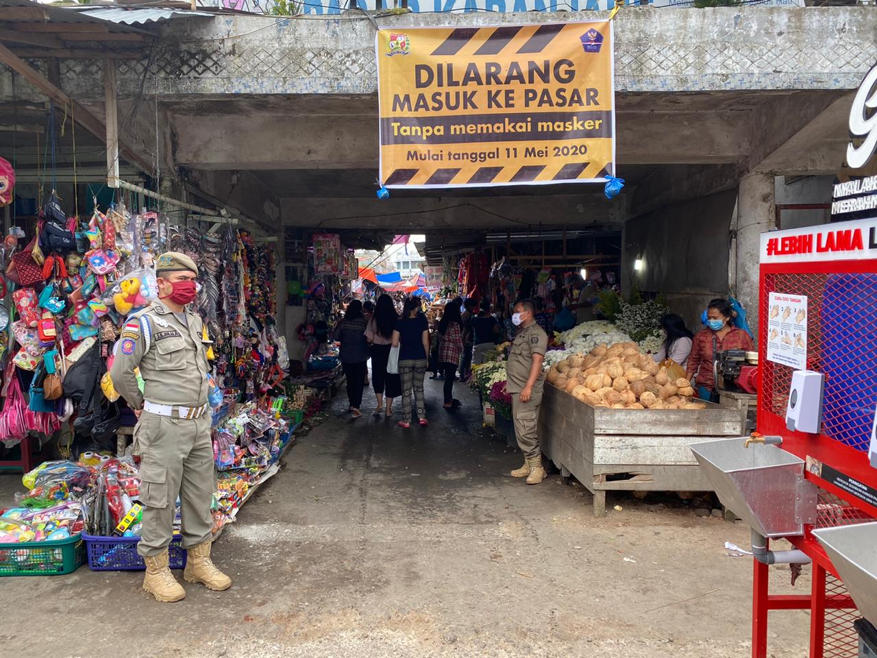 Kunjungi Pasar Kabanjahe Masyarakat Diwajibkan Pakai Masker