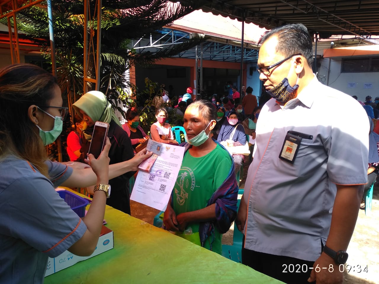 Pencairan BST Kemensos Tahap Kedua Berlangsung Tertib dan Lancar