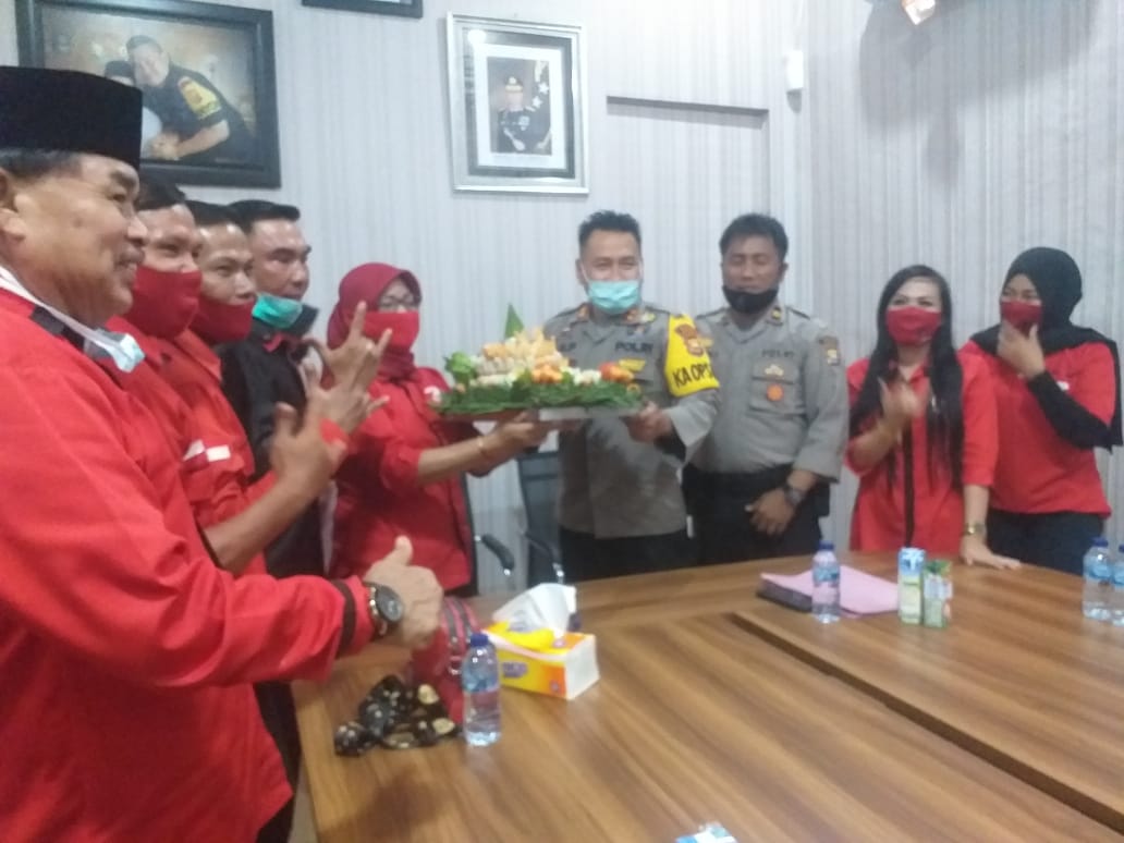 Rayakan HUT Bhayangkara PDIP Kaur Minta Aparat Serius Sikapi Pembakar Bendera