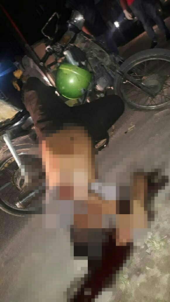 Jenazah Korban saat ditemukan didepan rumah Dinas Wakil Ketua DPRD Karo