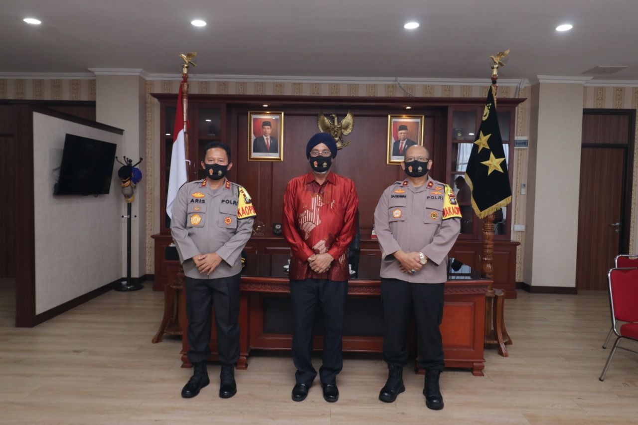 Bahas Kerjasama Keamanan Kapolda Kepri Terima Kunjungan Konsulat Singapura