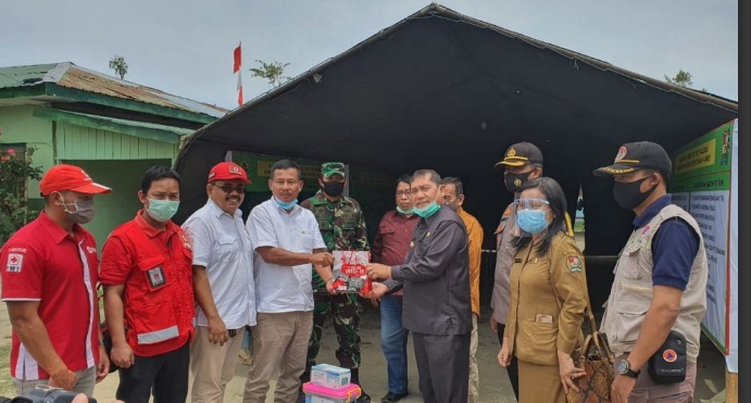 Bupati Karo Terima Bantuan dari PMI Secara Simbolis
