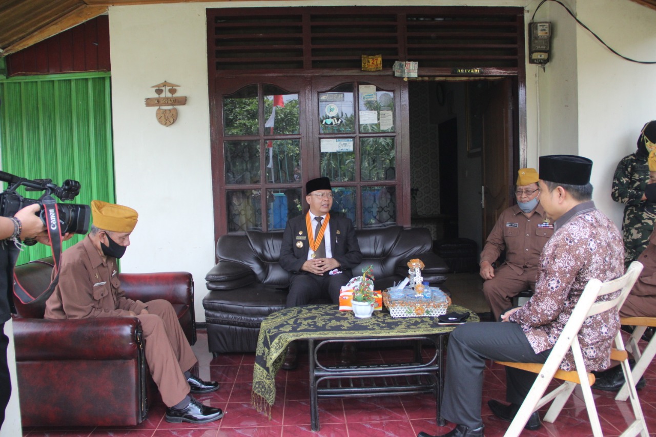 Dedikasi Gubernur Rohidin Dalan Pembangunan Dipuji Sesepuh Provinsi