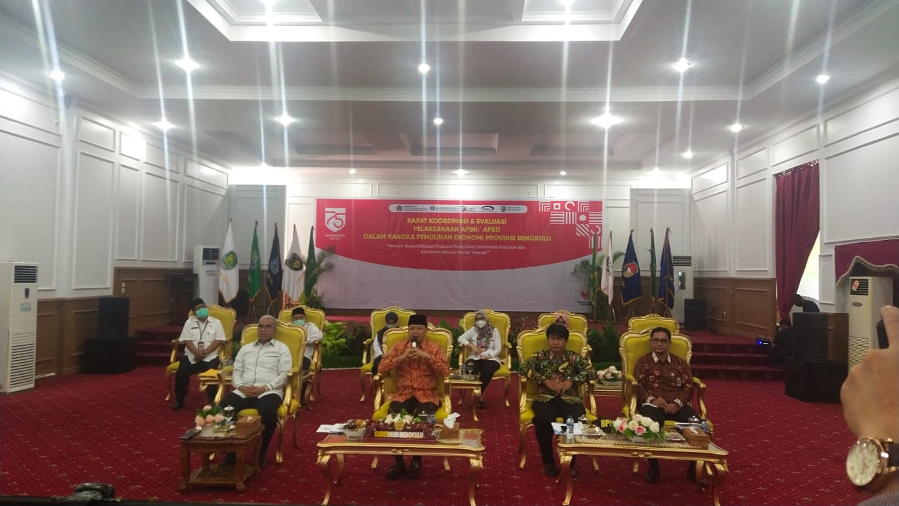 Rakor Evaluasi Pelaksanaan APBN/APBD Gubernur Rohidin Fokuskan Pemulihan Ekonomi dan Sosial