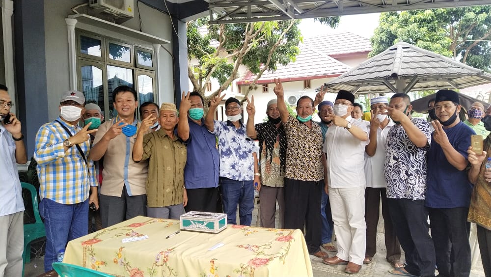 Rohidin Mampu Sentuh Berbagai Sektor Dalam Pembangunan Masyarakat Gading Cempaka : Lanjutkan Dua Periode Pak