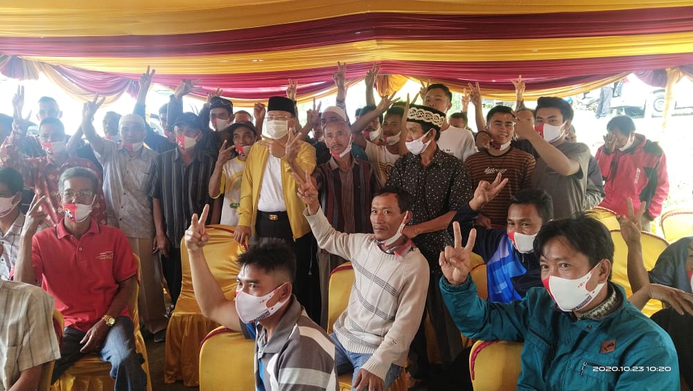 Dukung Rohidin-Rosjonsyah Masyarakat Tebat Karai Sukai Karakter Kritis Rohidin Pecahkan Permasalahan