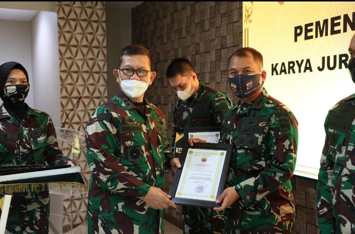 Kodim 0212/Tapsel Sukses Sabet Juara Lomba Jurnalistik