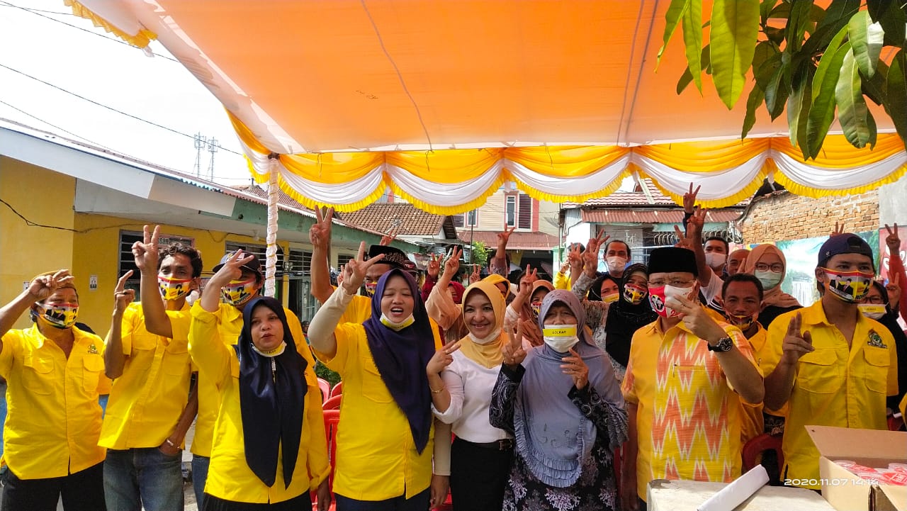 Dukungan Masyarakat Ratu Samban Iringi Langkah Perjuangan Rohidin-Rosjonsyah