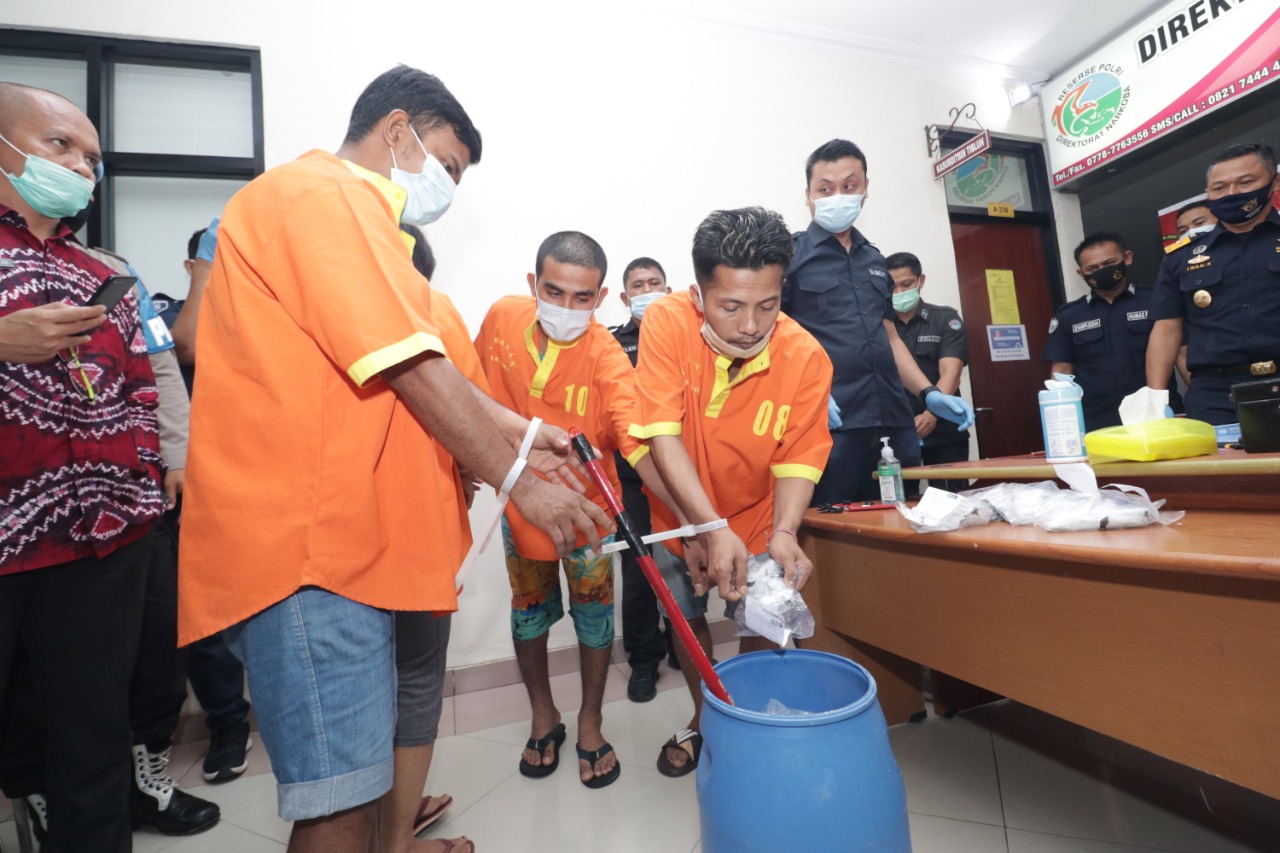1,9 Kg Shabu Dimusnahkan Ditresnarkoba Polda Kepri