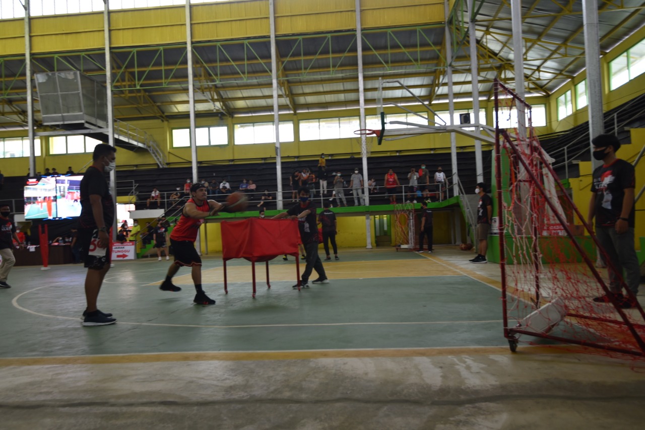 Walikota Padangsidimpuan Hadiri Kejuaraan Virtual Basket Balls Skill Challenge