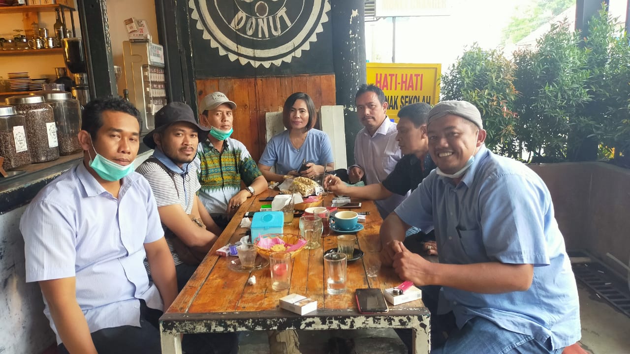 Gelar Ngopi Bareng Wartawan Berikut Imbauan Humas dan Protokol Setdakab Karo