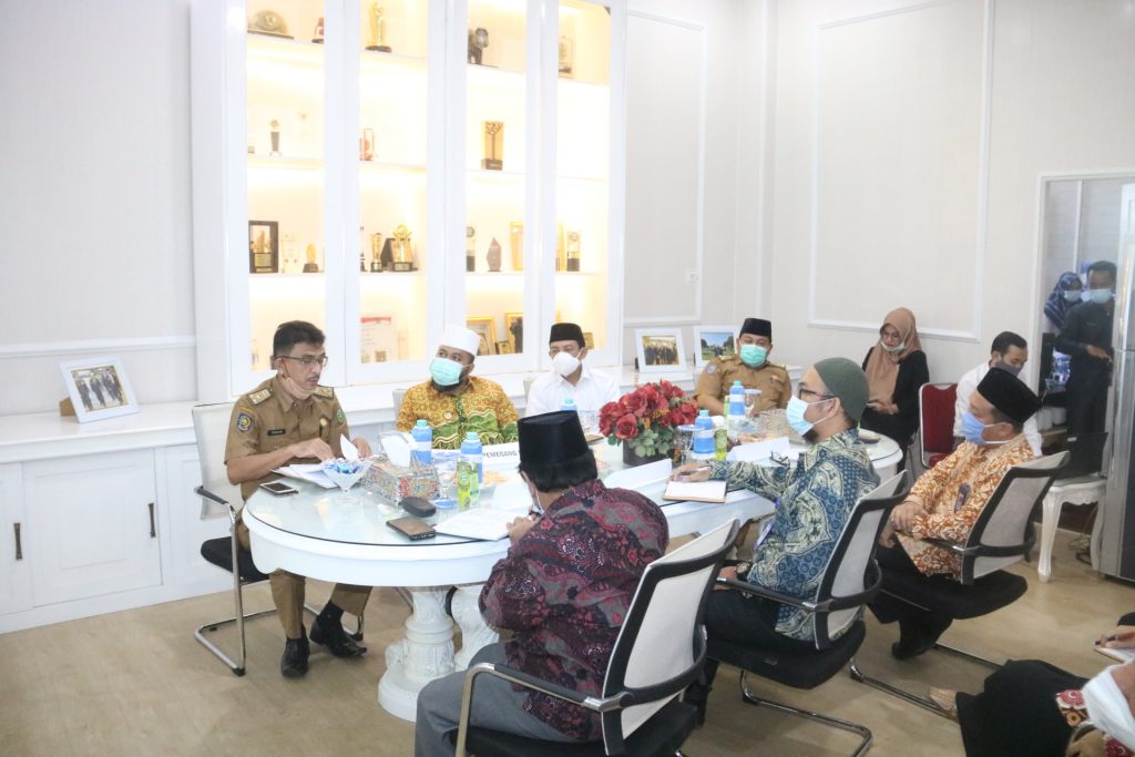 Walikota dan Wawali Optimis PT BPRS Fadhilah Berkembang dan Maju