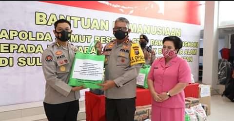 Kapolda Sumut dan Ketua Bhayangkari Serahkan Bantuan Kemanusiaan