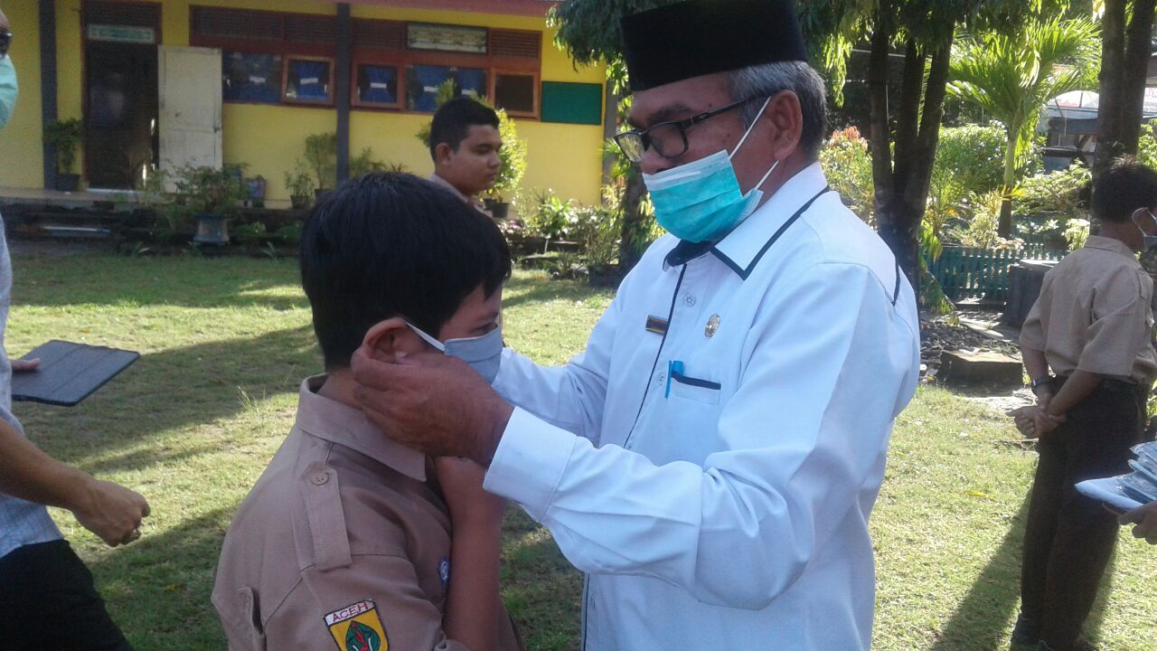 Germas Tahap II 49.781 Masker Prioritas Untuk Sekolah di Bireuen