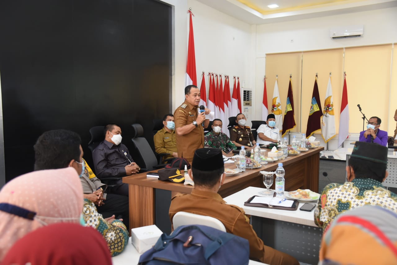 Bupati Batu Bara Siap Jadi Orang Pertama yang Divaksin