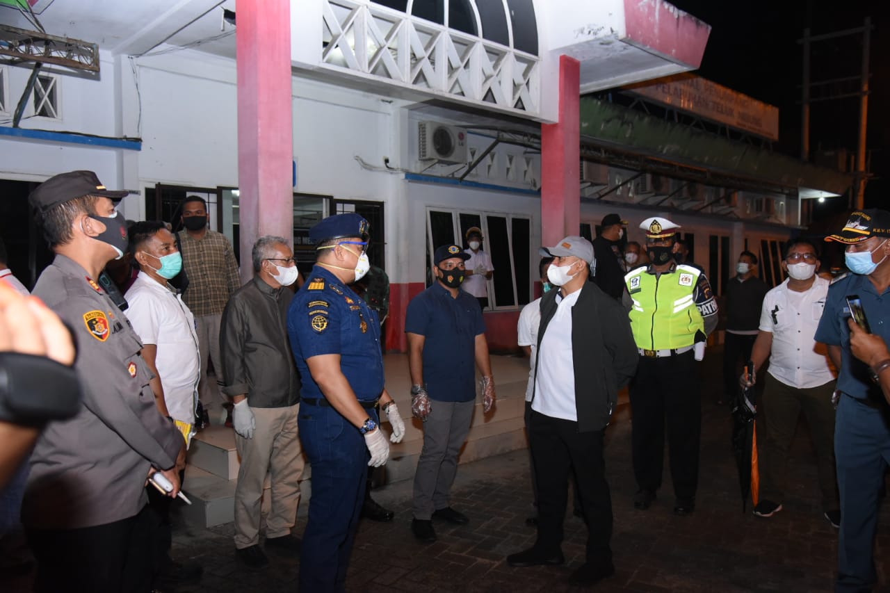 Akibat Lockdown 215 Orang TKI Asal Batu Bara Dipulangkan