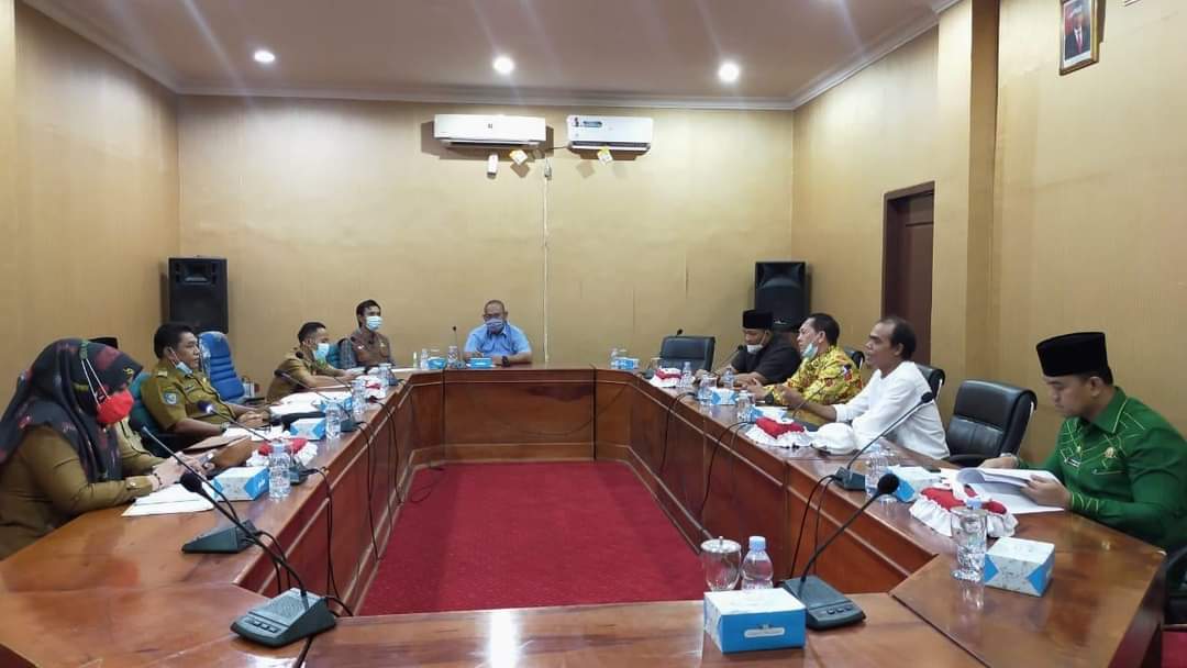 Rapat Dengar Pendapat Bersama Dinsos Dewan Kota Soroti Data Penerima Bansos