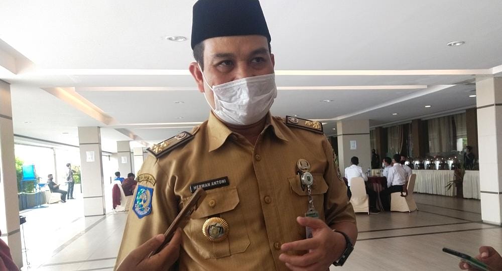 Akhir Februari Petugas Pelayanan Publik Dapat Giliran Vaksinasi
