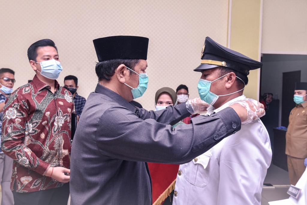 Walikota Padangsidimpuan Lantik 60 Pejabat Eselon III dan IV