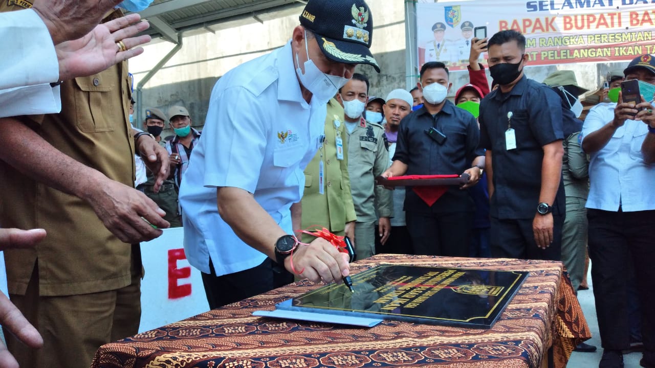 Peresmian TPI Bupati Batu Bara Harapkan Tata Kelola Bersih di Kota Tanjung Tiram